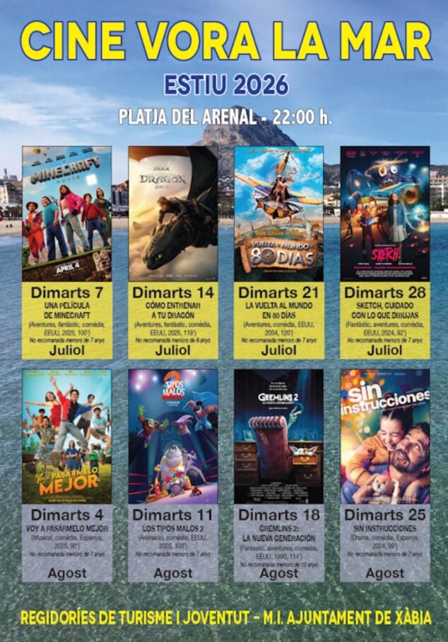 Imagen: Cartel del ciclo de cine de verano Cine Vora la Mar en la playa del Arenal de Xàbia con la programación de julio y agosto de 2026.