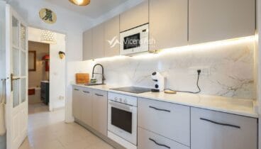 Cocina moderna totalmente equipada