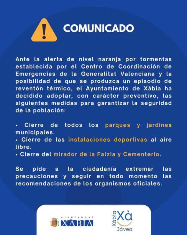 Imagen: Comunicado oficial del Ayuntamiento de Xàbia anunciando el cierre de instalaciones por alerta naranja de tormentas y riesgo de reventón térmico.