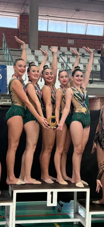 Conjunto Juvenil GR Xàbia Campeonas Autonómicas