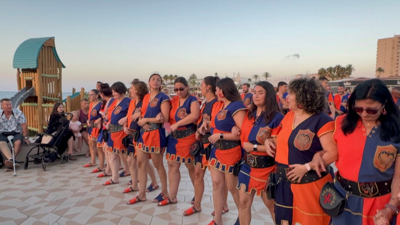 Desfile informal de Moros i Cristians en el Arenal de Xàbia 2026 (19)