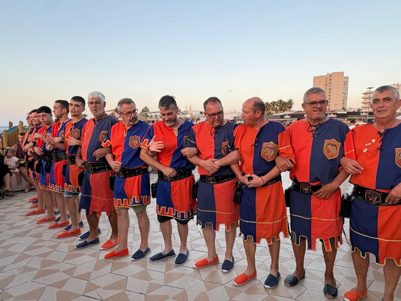 Desfile informal de Moros i Cristians en el Arenal de Xàbia 2026 (20)