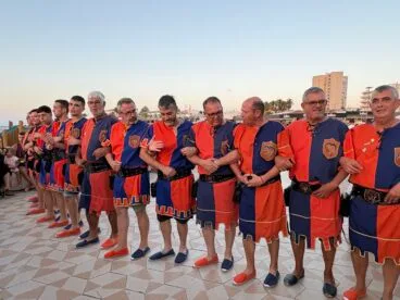 Desfile informal de Moros i Cristians en el Arenal de Xàbia 2026 (20)