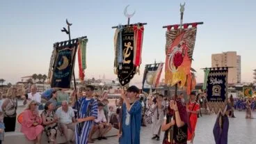 Desfile informal de Moros i Cristians en el Arenal de Xàbia 2026 (24)