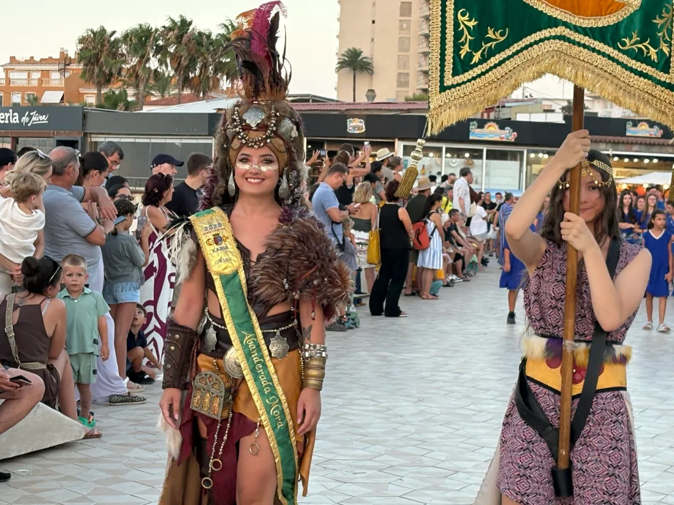 Desfile informal de Moros i Cristians en el Arenal de Xàbia 2026 (27)