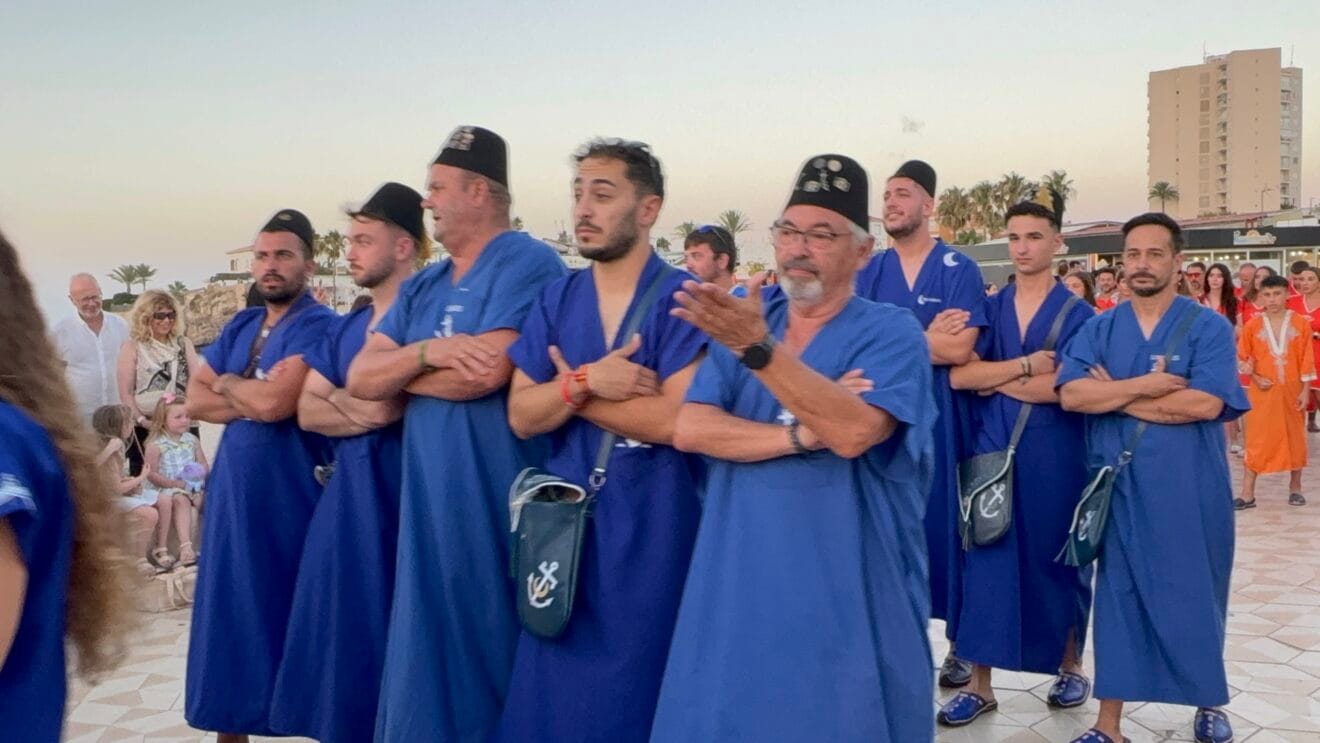 Desfile informal de Moros i Cristians en el Arenal de Xàbia 2026 (30)