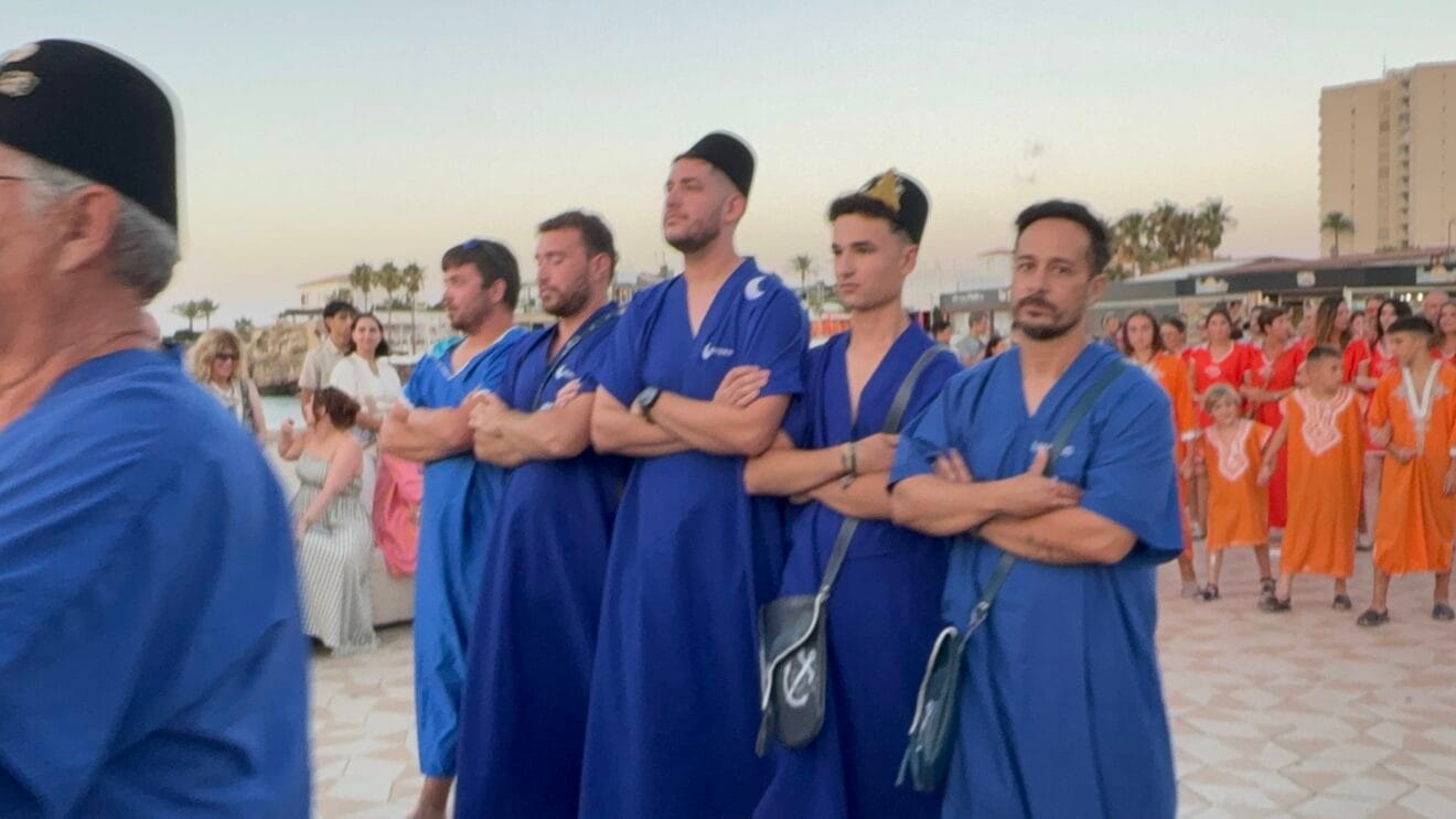 Desfile informal de Moros i Cristians en el Arenal de Xàbia 2026 (31)