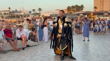 Desfile informal de Moros i Cristians en el Arenal de Xàbia 2026 (4)