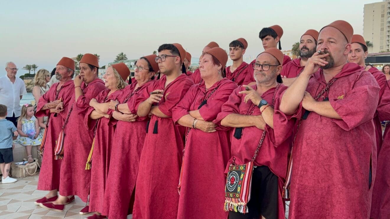 Desfile informal de Moros i Cristians en el Arenal de Xàbia 2026 (40)