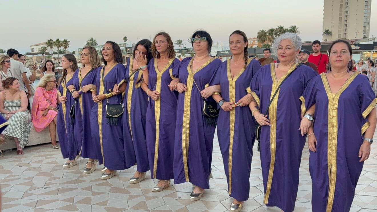 Desfile informal de Moros i Cristians en el Arenal de Xàbia 2026 (43)