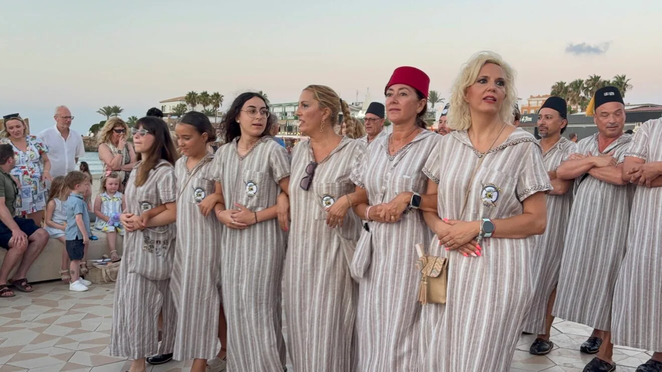 Desfile informal de Moros i Cristians en el Arenal de Xàbia 2026 (46)