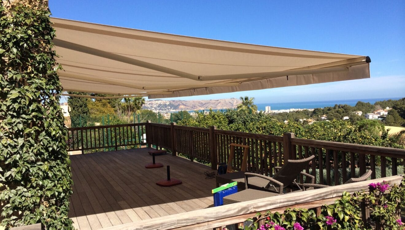 Disfruta de la sombra perfecta y renueva tu terraza hoy mismo