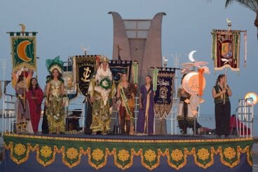 El bando moro en el ataque a la fortaleza | Foto A.M. – Junta de Moros i Cristians Xàbia