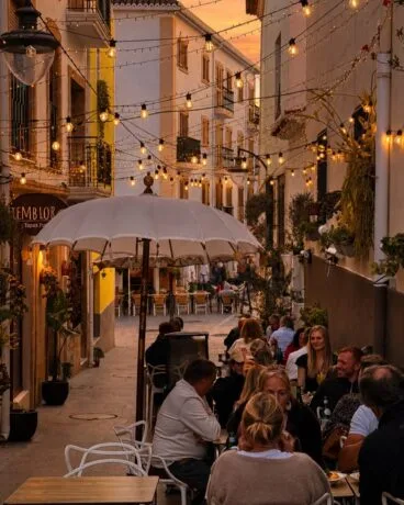 El encanto histórico que esconde la gastronomía de la Costa Blanca