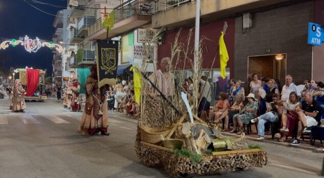 Imagen: Inicio de la capitanía 'Resurgir' de Al-Tarik's con el nuevo estandarte