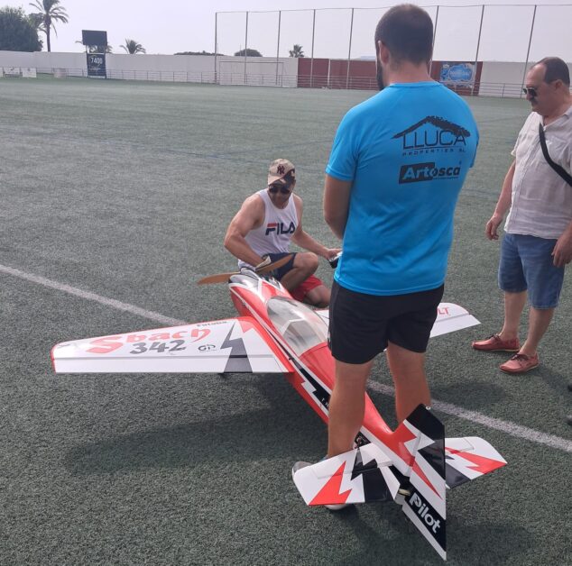 Imagen: Momento de la exhibición del vuelo