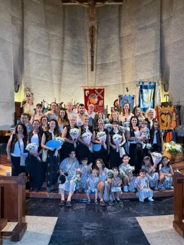 Ofrenda de les filaes de Moros i Cristians a Sant Jaume 2026 (13)