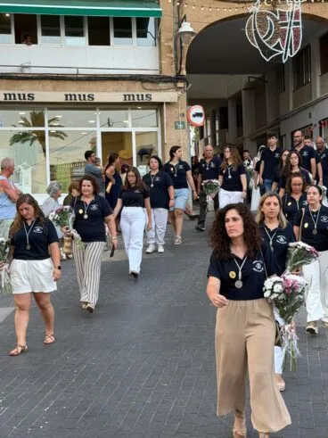 Ofrenda de les filaes de Moros i Cristians a Sant Jaume 2026 (18)