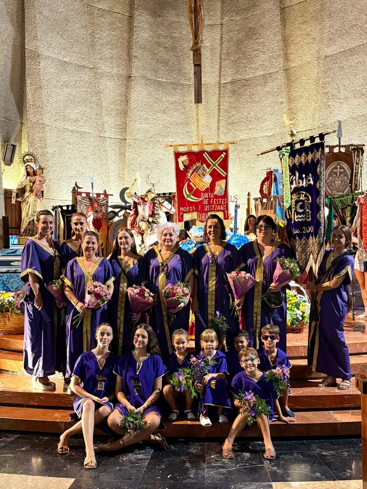 Ofrenda de les filaes de Moros i Cristians a Sant Jaume 2026 (26)