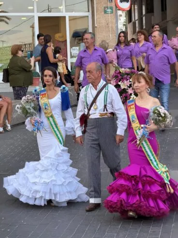 Ofrenda de les filaes de Moros i Cristians a Sant Jaume 2026 (6)