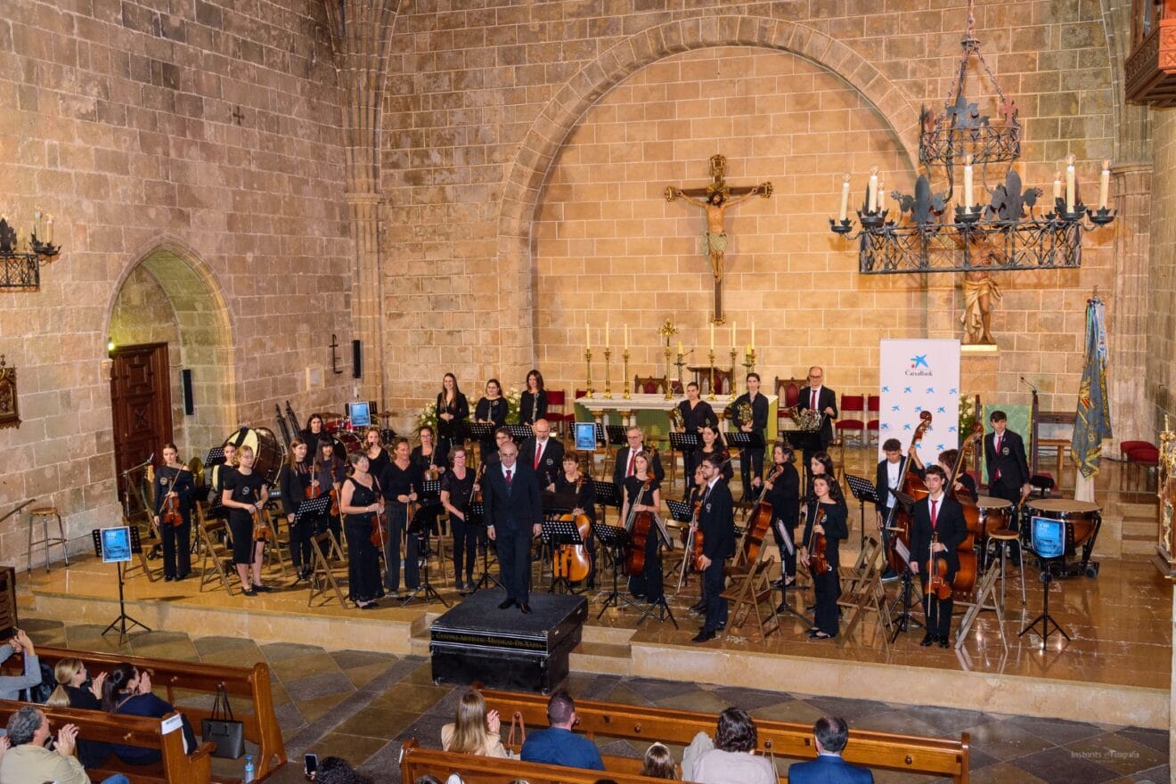 Orquesta Sinfónica de Xàbia en concierto