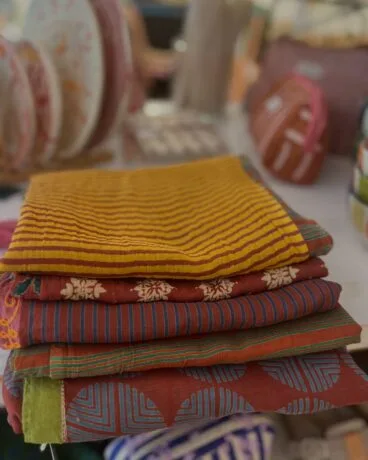 Pañuelos de seda estampados