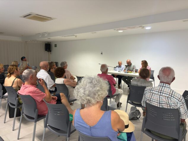 Imagen: Presentación de los libros de Juan Bta. Codina Bas