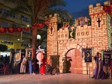 Recreación histórica de la Reconquista en las fiestas de Moros i Cristians de Xàbia (2)
