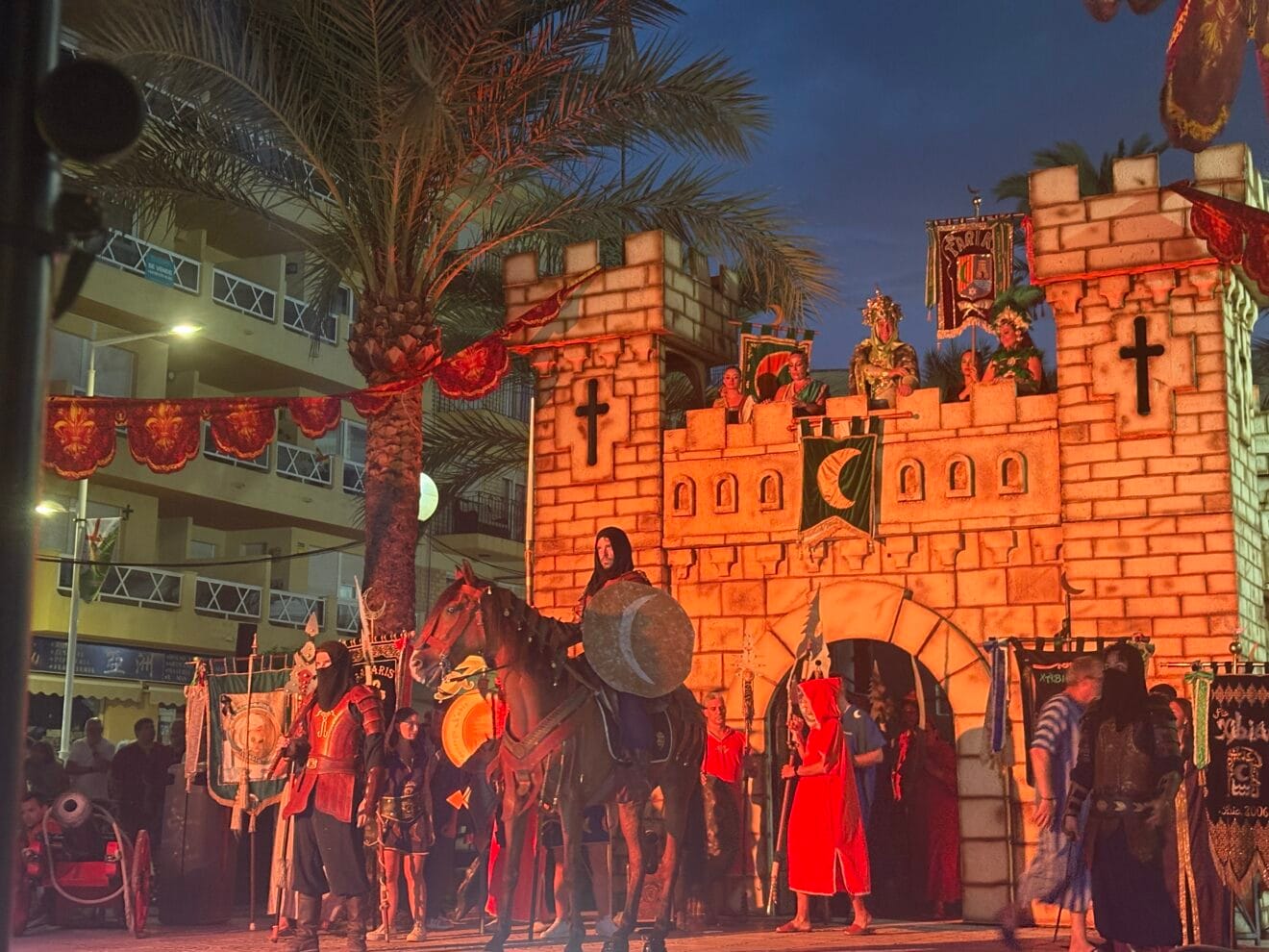 Recreación histórica de la Reconquista en las fiestas de Moros i Cristians de Xàbia
