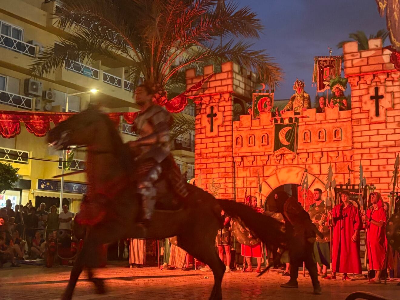 Recreación histórica de la Reconquista en las fiestas de Moros i Cristians de Xàbia (25)