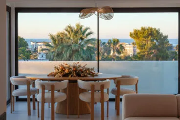 VILLA NADALETA · LUZ, MAR Y CALMA MEDITERRANEA EN JAVEA www.costa-houses.com salon