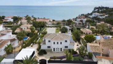 Villa situada en uno de los enclaves más cotizados de la zona
