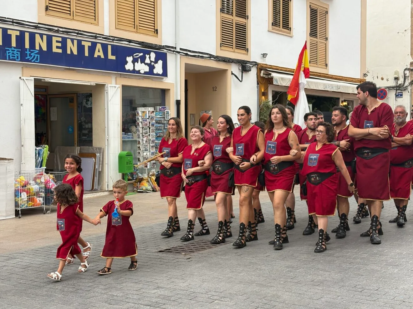 Visita al Centro Histórico y Ofrenda a Sant Jaume (11)
