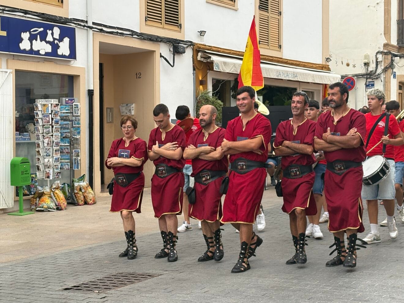 Visita al Centro Histórico y Ofrenda a Sant Jaume (13)