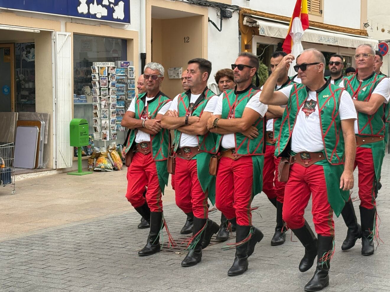 Visita al Centro Histórico y Ofrenda a Sant Jaume (20)