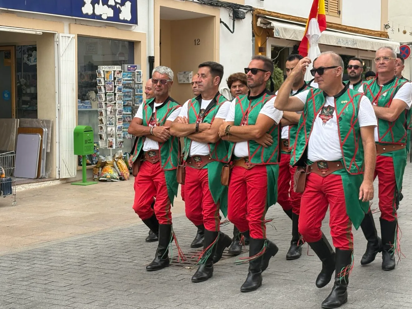 Visita al Centro Histórico y Ofrenda a Sant Jaume (20)