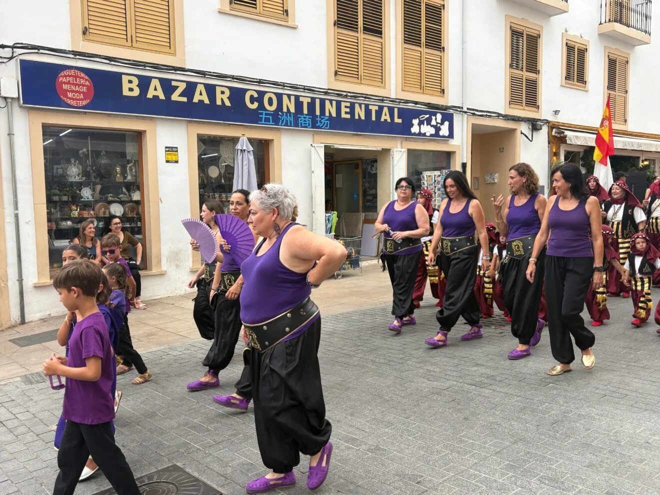 Visita al Centro Histórico y Ofrenda a Sant Jaume (25)