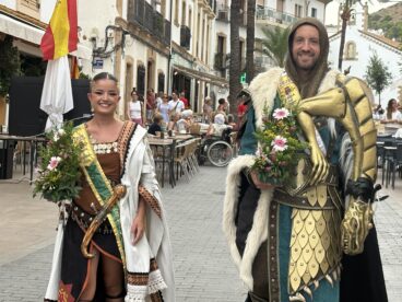 Visita al Centro Histórico y Ofrenda a Sant Jaume (38)