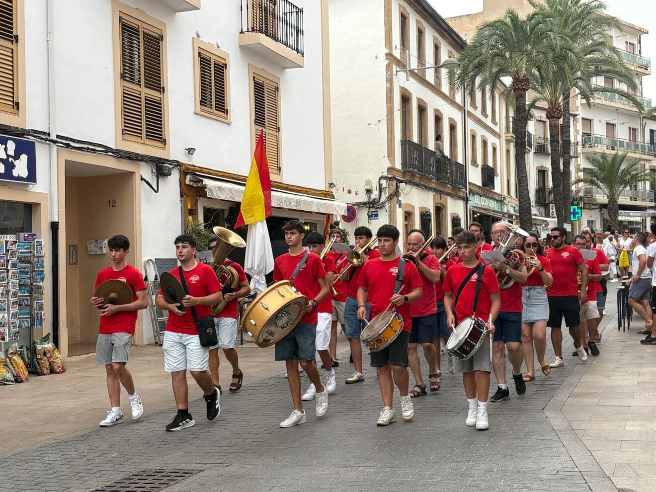Visita al Centro Histórico y Ofrenda a Sant Jaume (41)