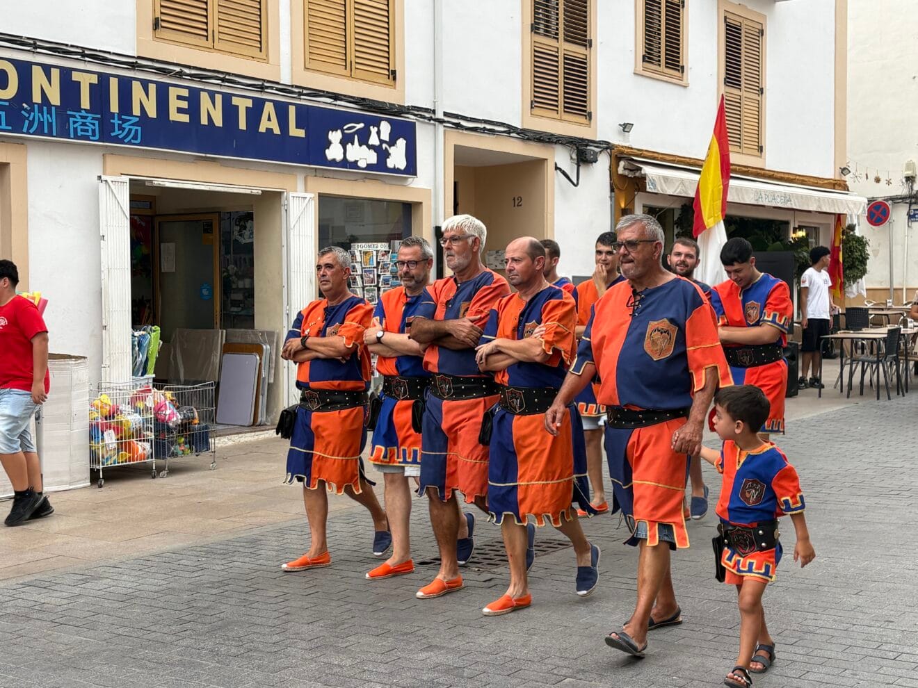 Visita al Centro Histórico y Ofrenda a Sant Jaume (8)