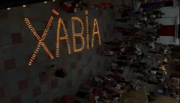 16.000 velas iluminaron el centro histórico de Xàbia (2)