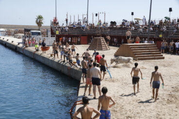 Ambiente en la primera sesión de Bous a la Mar 2026