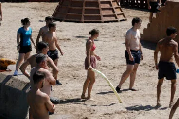 Ambiente en la primera sesión de Bous a la Mar 2026 y el baret (26)