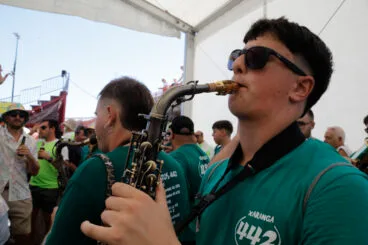 Ambiente en la primera sesión de Bous a la Mar 2026 y el baret (47)