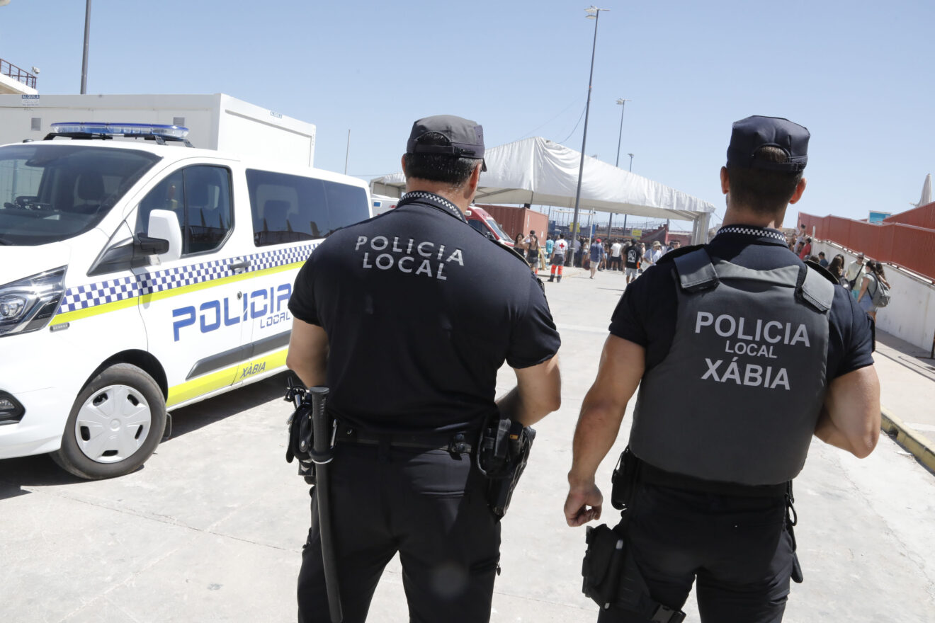 Ambiente en la primera sesión de Bous a la Mar 2026 y el baret (63)