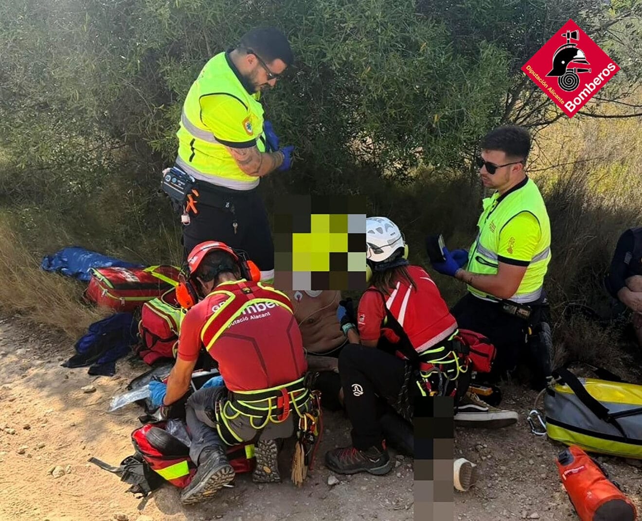 Bomberos rescatan a dos ciclistas en Xàbia