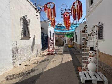 Calles engalanadas en Duanes de la Mar (13)