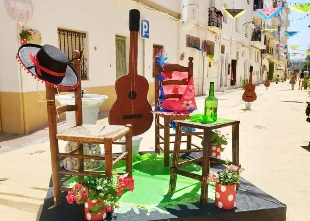 Imatge: Carrers engalanats a Duanes de la Mar