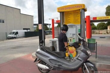 Estación de servicio operativa en Jávea a subasta pública
