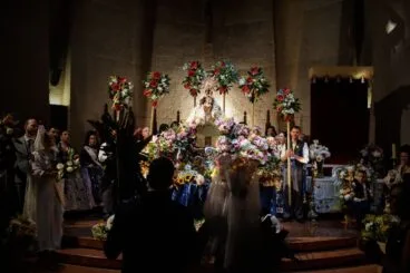 Ofrenda de flores a la Virgen de Loreto | Foto Comissió de Festes
